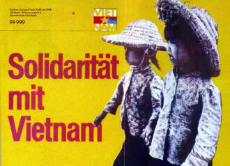 Solidarität mit Vietnam Poster